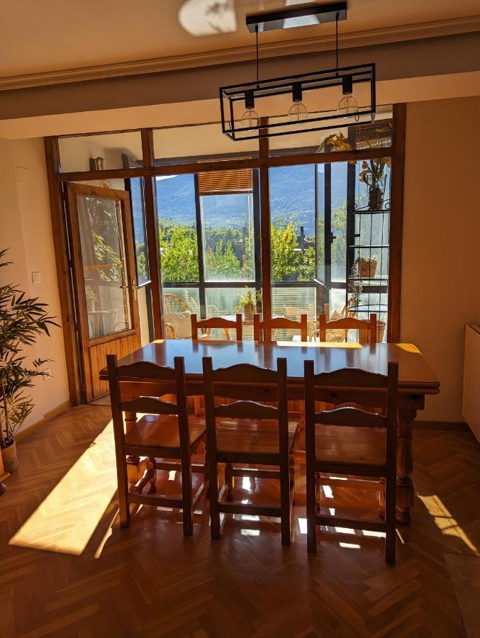 Piso Grande La Vina Apartment Biescas  Luaran gambar